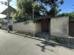 京都府京都市北区紫野上若草町