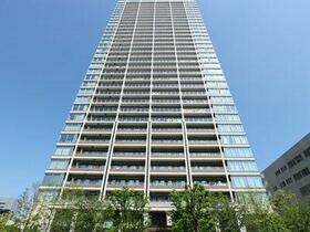 ＧＬＯＢＡＬ　ＦＲＯＮＴ　ＴＯＷＥＲ