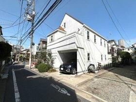 東京都目黒区上目黒２丁目