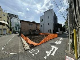 東京都渋谷区神宮前２丁目