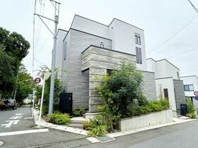 神奈川県川崎市麻生区百合丘２丁目