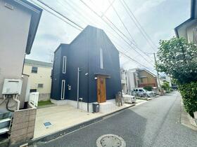 東京都世田谷区上北沢１丁目