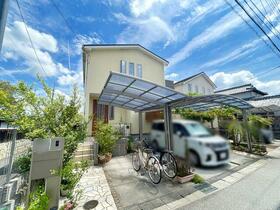 兵庫県三田市屋敷町