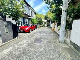 東京都新宿区中落合４丁目