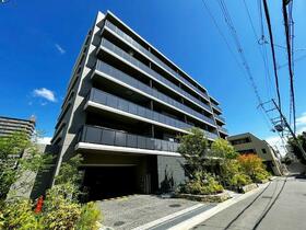 ジオ江坂垂水町