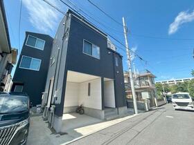 神奈川県横浜市鶴見区栄町通2丁目