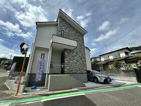 福岡県福岡市東区若宮３丁目