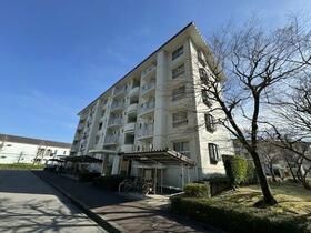 志木ニュータウン中央の森参番街２号棟