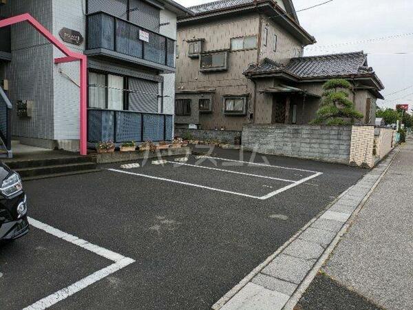 apartment 埼玉県北葛飾郡杉戸町高野台南５丁目
地図を見る