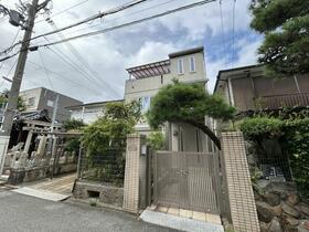 兵庫県西宮市小松南町１丁目