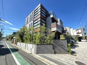 東京都世田谷区中町１丁目
