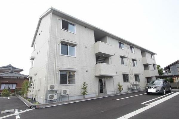 エルフォルク 305｜新潟県新潟市秋葉区山谷町２丁目(賃貸アパート1LDK・3階・42.63㎡)の写真 その1