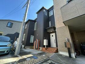 東京都小金井市緑町３丁目
