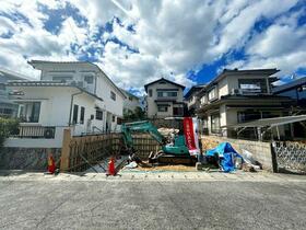広島県広島市佐伯区屋代２丁目