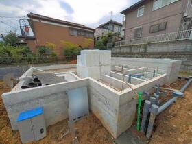東京都町田市金井ヶ丘３丁目