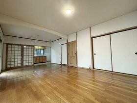 滋賀県大津市大石東５丁目