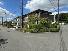宮城県仙台市泉区紫山１丁目