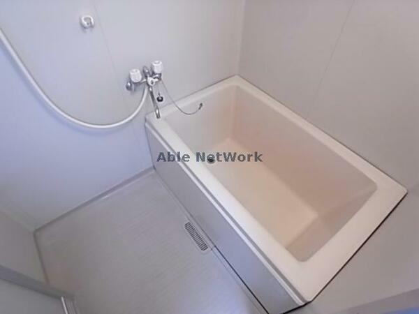 浴室：参照写真