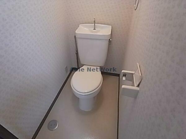 トイレ：参照写真