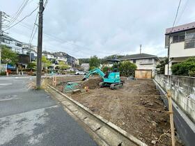 神奈川県横浜市金沢区東朝比奈３丁目