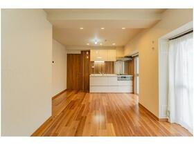 中銀大倉山マンシオン