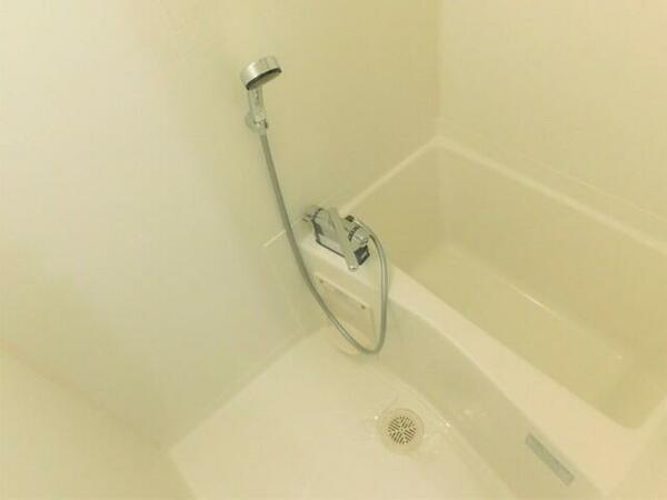 画像6:【浴室】同じ間取りの別のお部屋の写真です