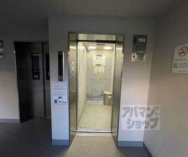 画像10:エレベーター複数台あります