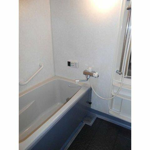 浴室：バス