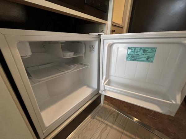 画像15:ミニ冷蔵庫完備