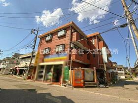 日高ハイツ１・２階部分（店舗付き住居）