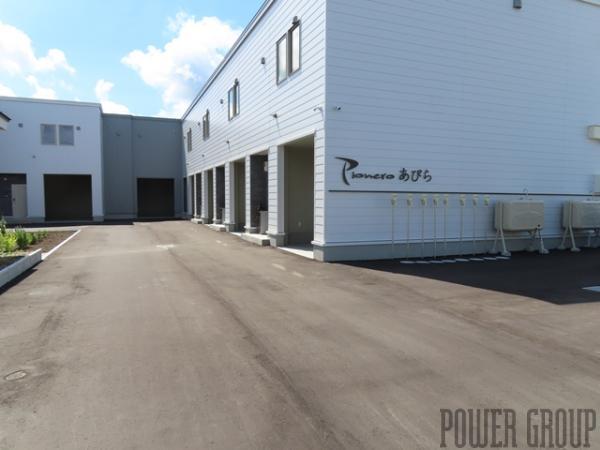 detached 北海道勇払郡安平町早来大町

地図を見る