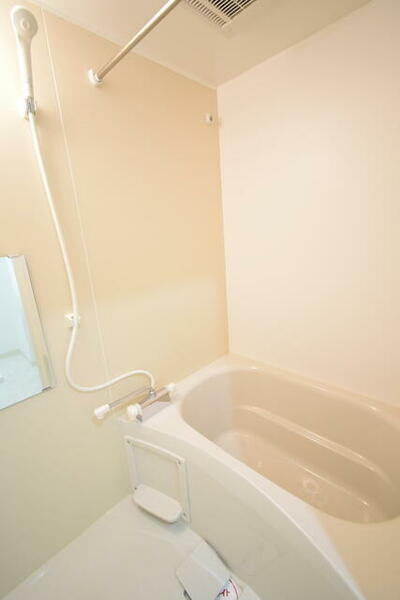 画像7:清潔感のある浴室です★