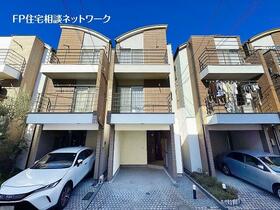 神奈川県横浜市港北区日吉７丁目