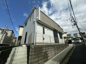 神奈川県横浜市保土ケ谷区仏向町