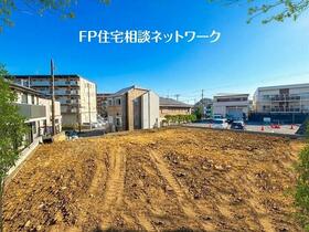 神奈川県横浜市神奈川区三枚町