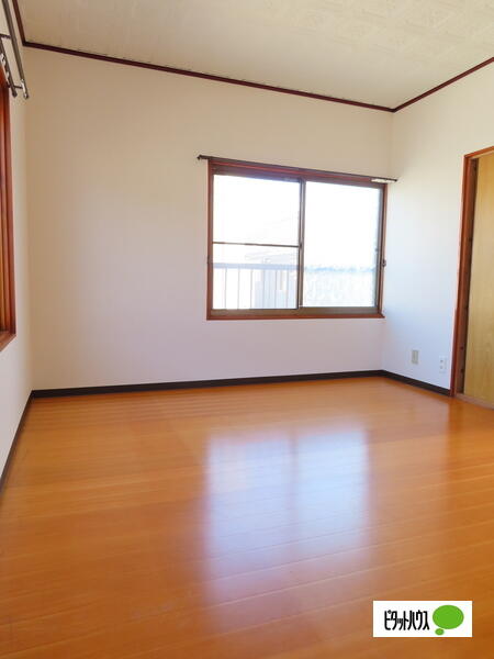 detached 東京都小金井市緑町３丁目

地図を見る