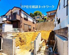 神奈川県横浜市緑区中山６丁目