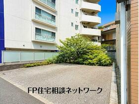 神奈川県横浜市保土ケ谷区岩井町