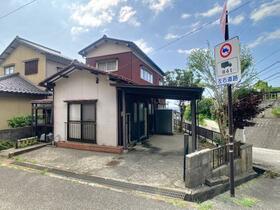 石川県金沢市窪１丁目