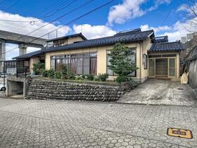 石川県金沢市百坂町リ