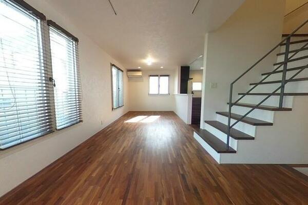 detached 東京都港区南麻布４丁目

地図を見る