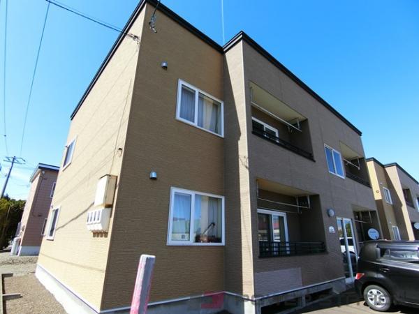 apartment 北海道岩見沢市七条西１４丁目
地図を見る