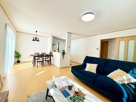 埼玉県さいたま市西区大字指扇