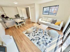 埼玉県越谷市千間台西５丁目