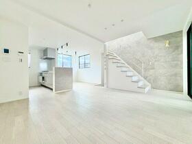 埼玉県さいたま市大宮区高鼻町１丁目