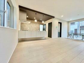 埼玉県さいたま市大宮区堀の内町３丁目