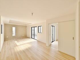 埼玉県蓮田市桜台２丁目