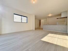 埼玉県川口市鳩ヶ谷本町４丁目