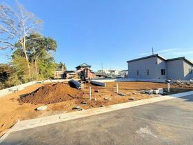 埼玉県上尾市大字瓦葺