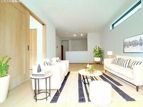 埼玉県さいたま市岩槻区本丸１丁目